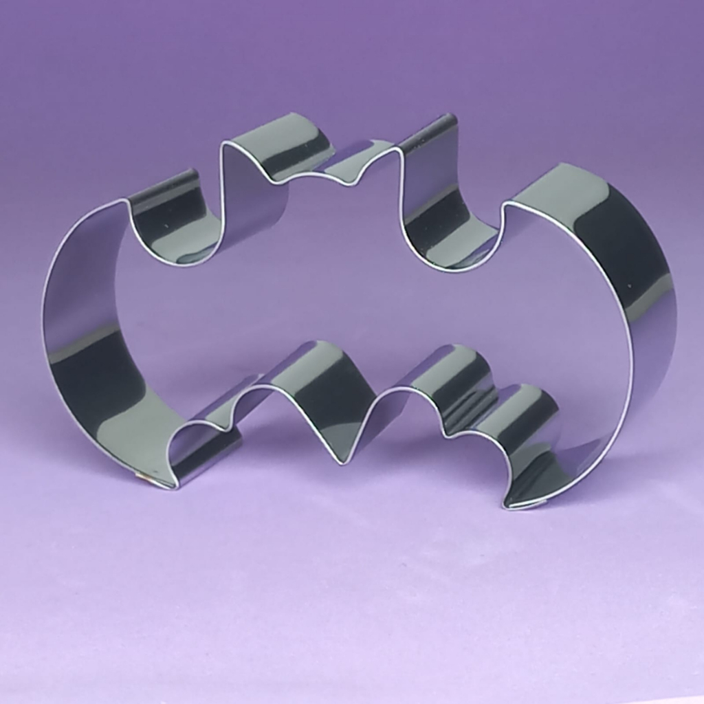 Molde Inox para Pastel Batman Tamanho 18x11 Cm