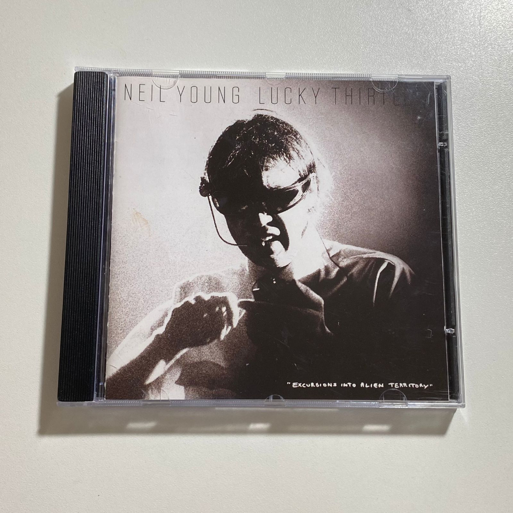 Cd Neil Young - Lucky Thirteen Importado