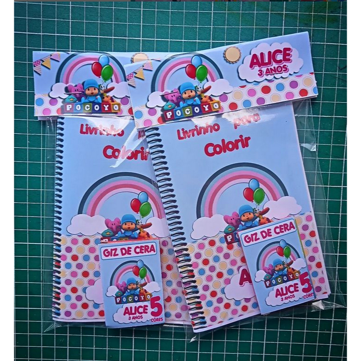 MINI Revistas de colorir 15X10cm com Mini giz para festas temáticas