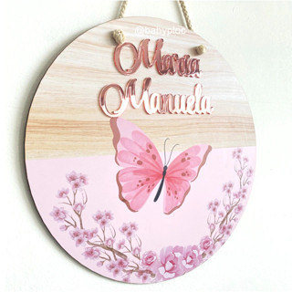 Porta Maternidade MDF com Nome em Acrílico Espelhado - BORBOLETA| M090