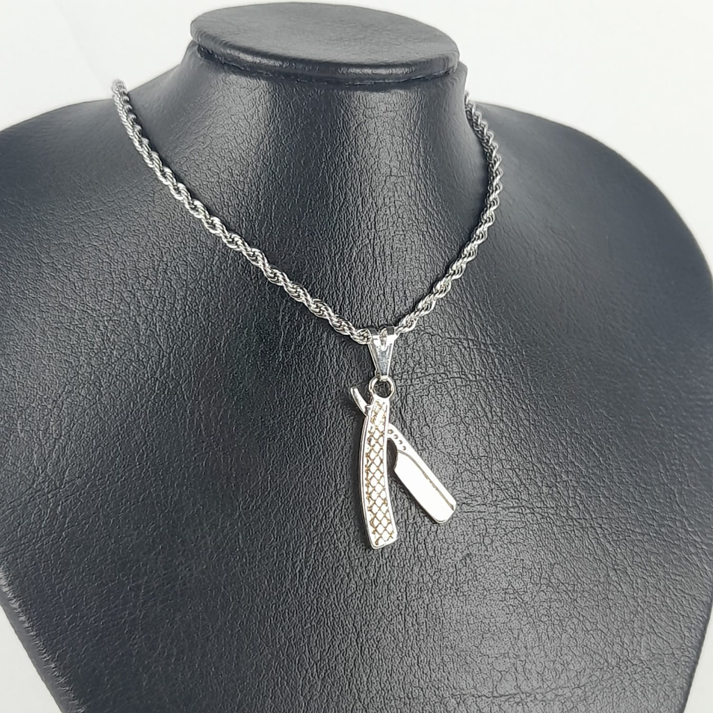 Cordão Corrente Pingente Navalha Barbeiro Em Aço em Oferta na Shopee