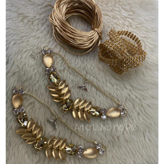 Kit Cabedal Sereia Dourado (Similar) + Fio de Seda + Manta de Strass ou Avulso