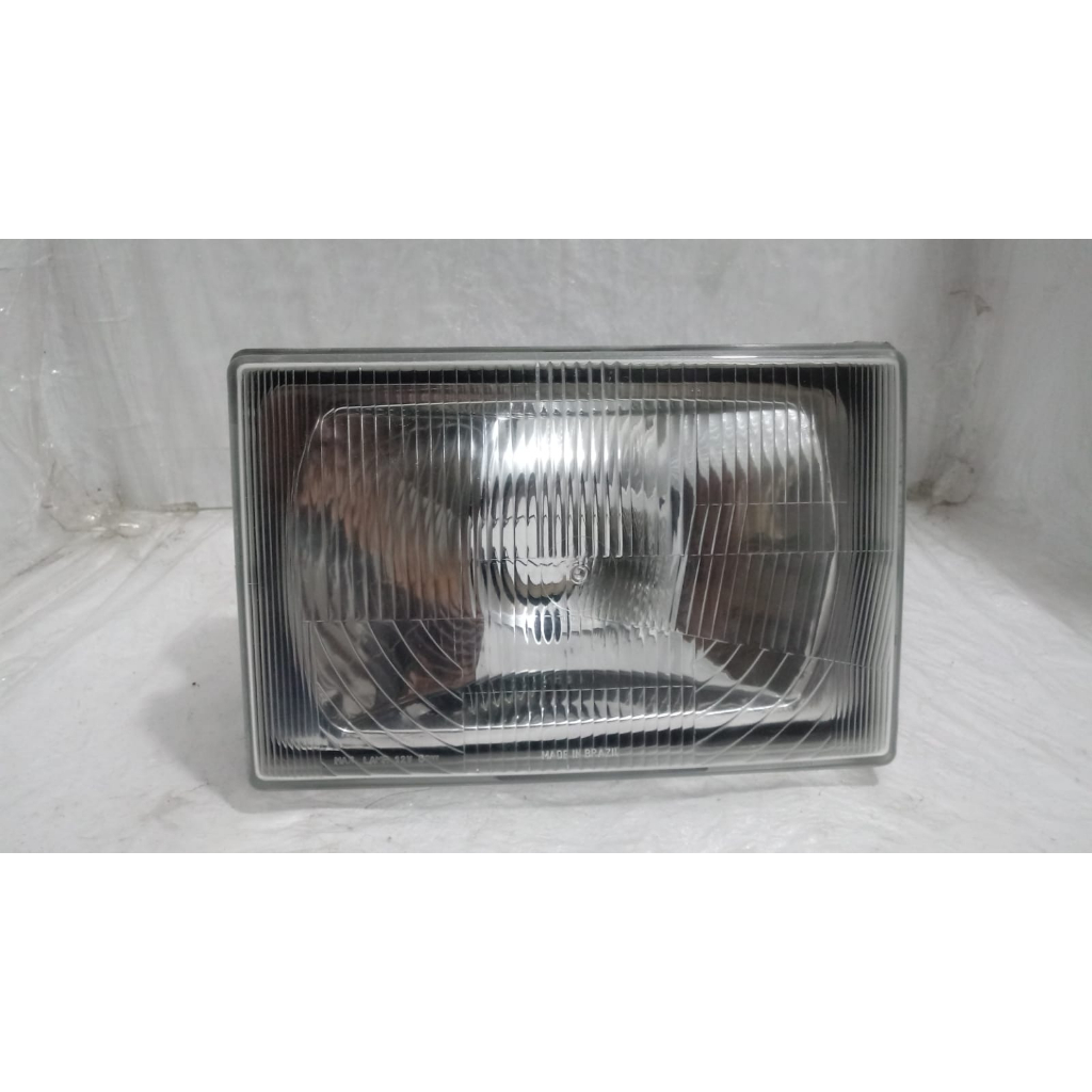 Farol Opala Caravan 1980 81 82 83 84 85 86 1987 lente vidro lado direito (( passageiro ))