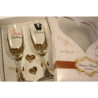 Casamento caixa personalizada com taças de vidro padrinho madrinha pai mãe em Oferta na Shopee