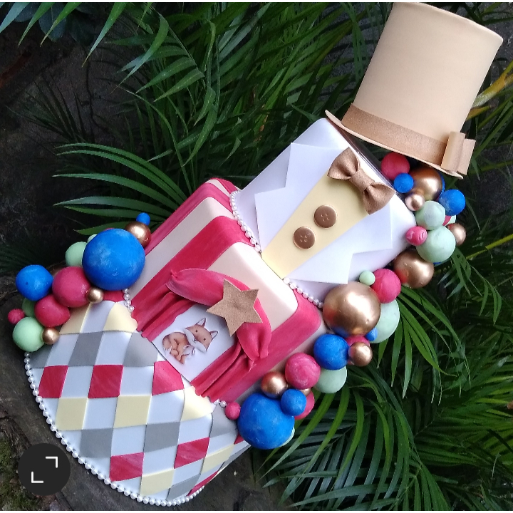 Bolo Fake Circo Vintage: Onde Comprar | BuscaProdutos