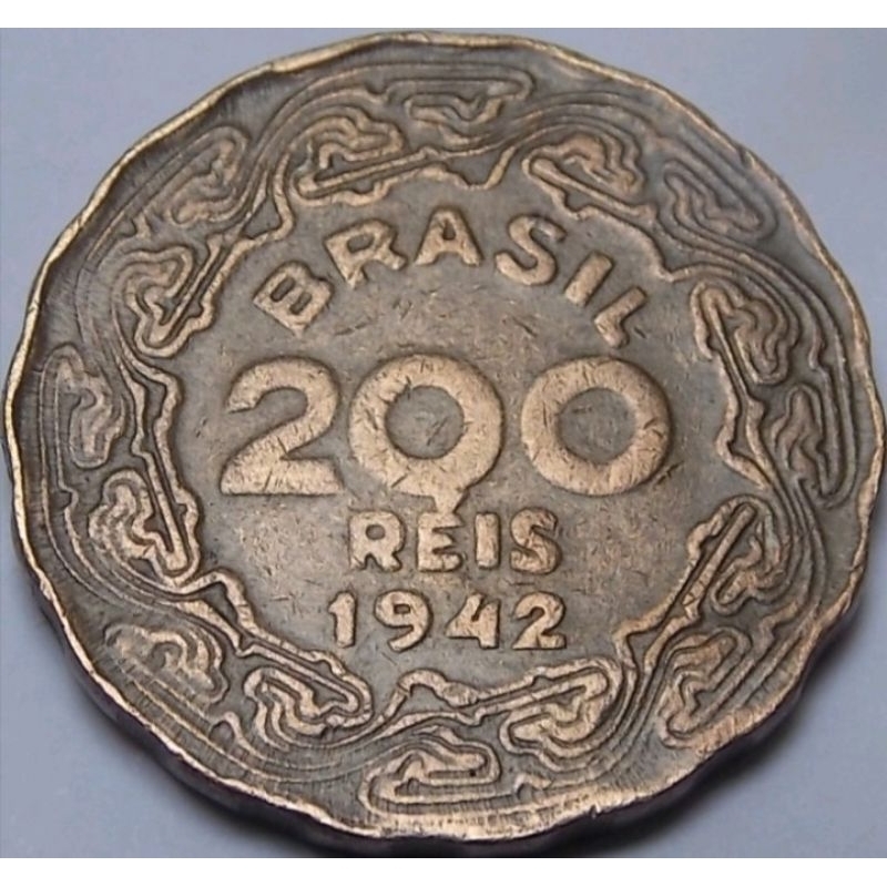 Moeda antiga Brasil 200 réis 1942.