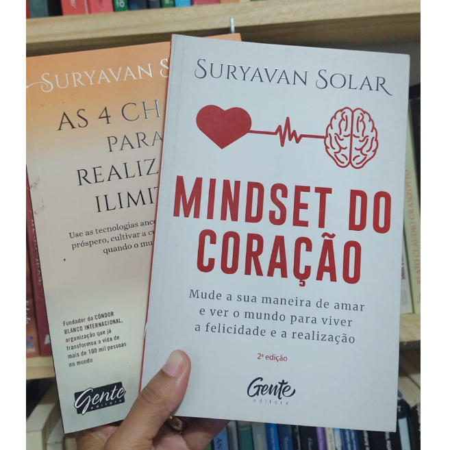 Suryavan Solar Mindset do coração e As 4 chaves para a realização ilimitada livros de capa comum auto ajuda usados
