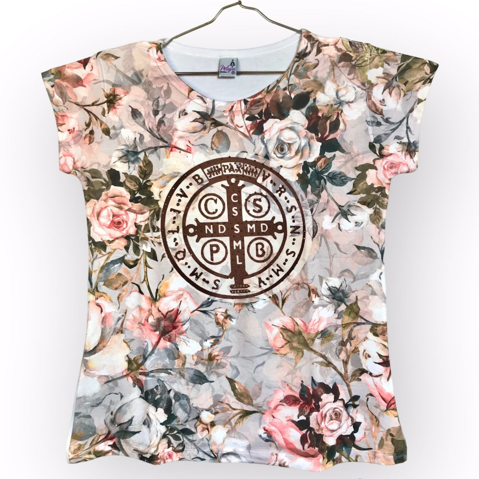 Bata da Medalha de São Bento Blusa Feminina Florida com Strass Malha Poliéster e Elastano Baby Look Católica Religiosa
