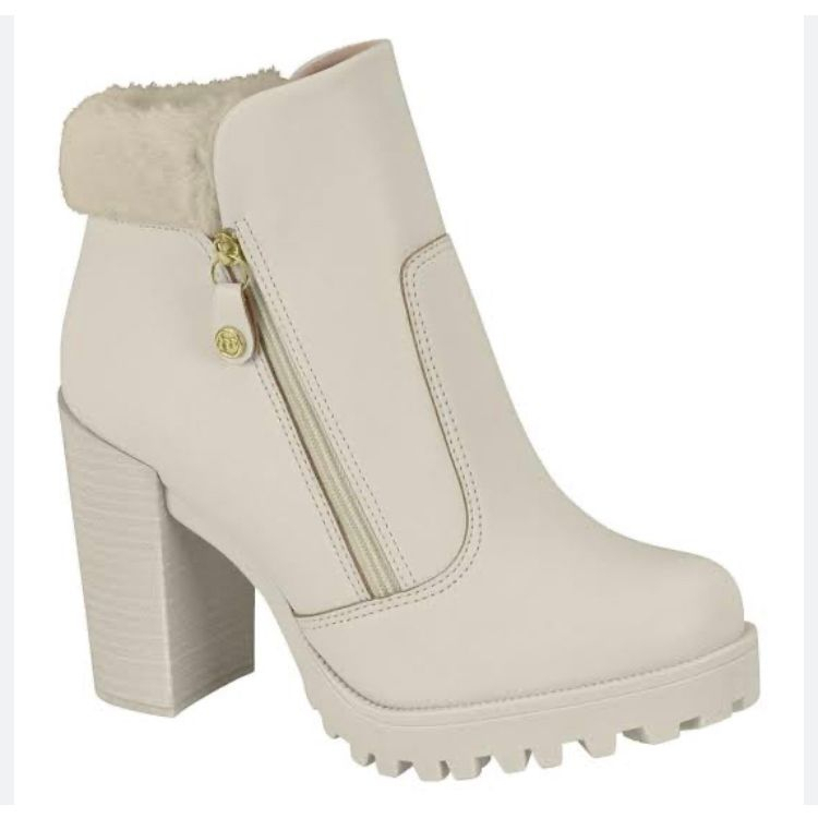 Ref. 5325.121 - Bota Moleca Coturno Plataforma Salto Alto Pelinho