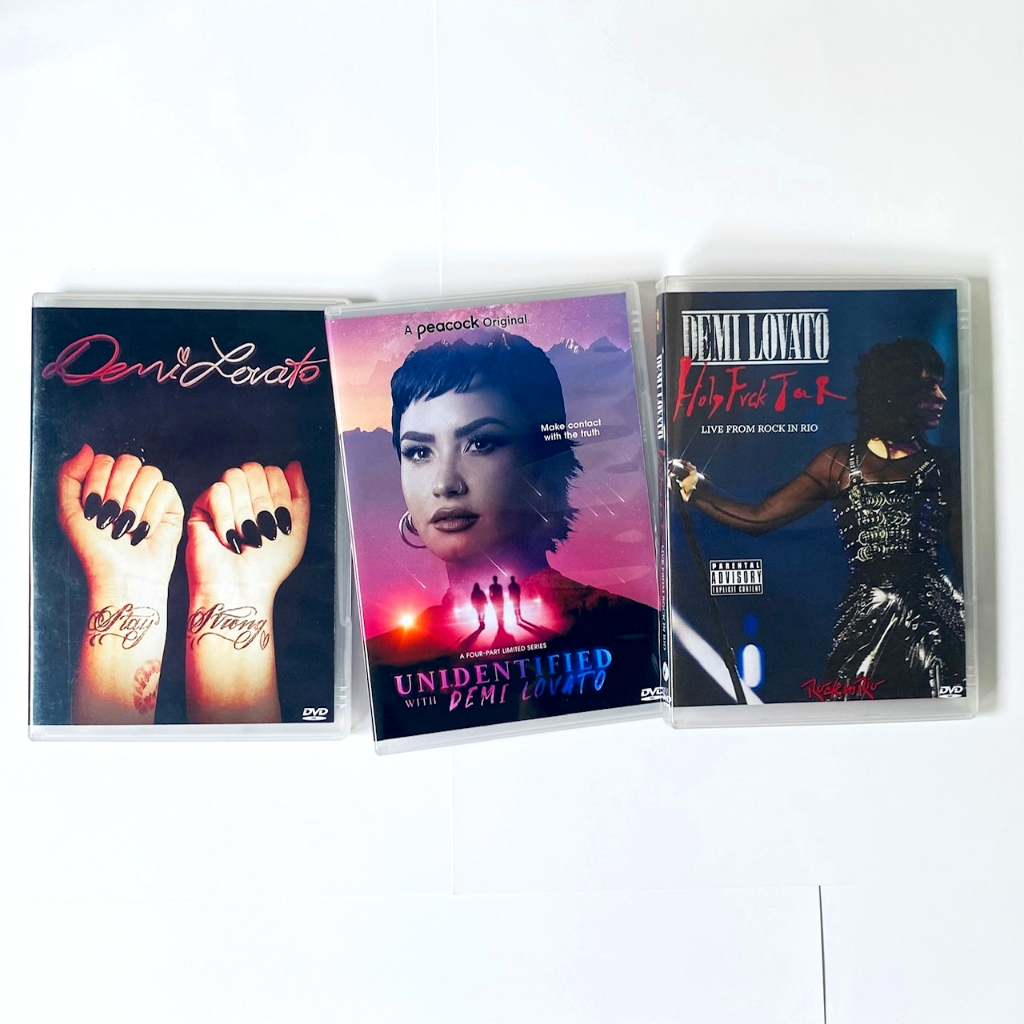 DVD Demi Lovato Stay Strong 2012 Unidentified with Demi Lovato 2021 Holy Fvck Tour ao vivo no Rock In Rio 2022