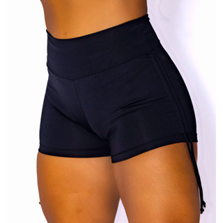 Shorts curto com Laço lateral cós alto