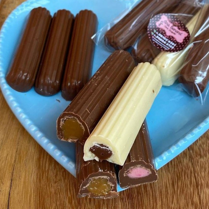 Canudos de Chocolate Recheado | BuscaProdutos