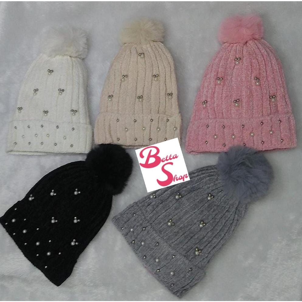 Touca / Gorro de Lã FORRADA Infanto-Juvenil - Com Apliques - TAMANHO ÚNICO