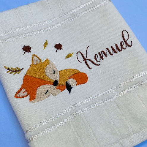 Toalha Bordada Personalizada Raposa com Nome