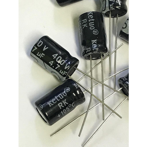 Kit 50 Peças - Capacitor Eletrolítico Radial 4,7uf X 400v em Oferta na Shopee