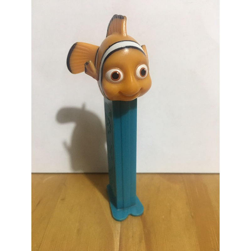Pez - Dispenser de balas Procurando Nemo