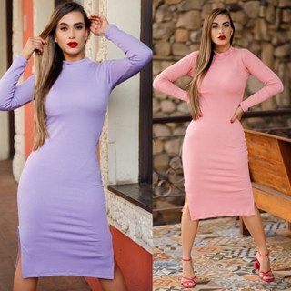 Vestido Midi Manga Longa Gola Alta com Fendas