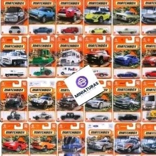 Matchbox variados Tesla Modelo X, polaris ,Golf,Mazda cX preto,autin mini van 1965, mini cooper s, chevy silverado, 69 cadilac sedan deville, dodge charg, hummer her, 2007 honda ridgeline com detalhes na cartela, 1934 chevy master coupe,hero city vw van