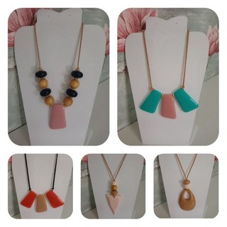 Colar Feminino maxi colar kit com 2 colares modelos e formatos diferente moda atual despojada