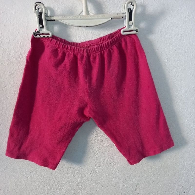 Bermuda legging rosa infantil  tamanho 4 usada