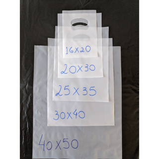 25 Sacolas Plásticas  Boca de palhaço  Vazada - Transparente & Colorida, espessura 8 micras. em Oferta na Shopee