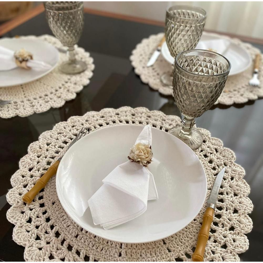 Sousplat De Crochê - Jogo Americano Redondo  De Barbante Para Mesa Posta Varias Cores Natal