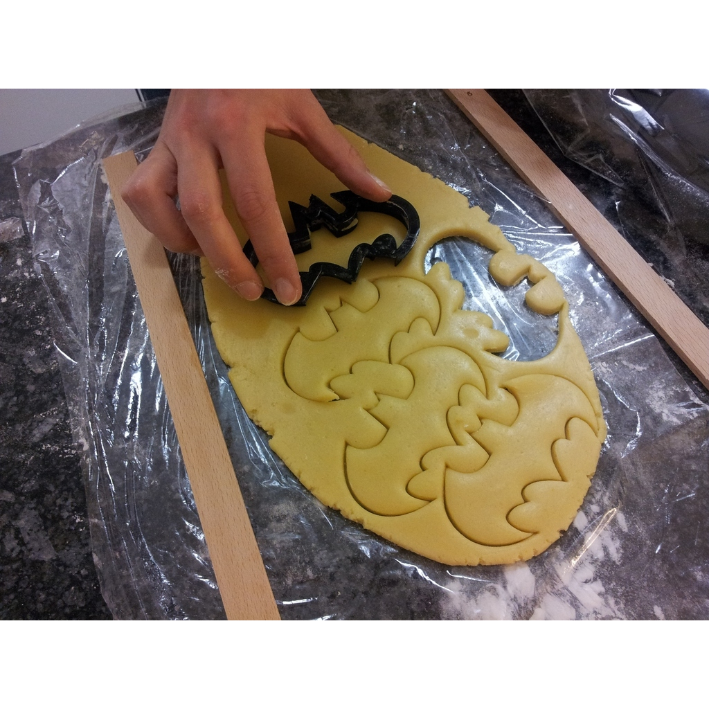 Molde Cortador de Biscoitos Batman Pasta Americana Confeitaria