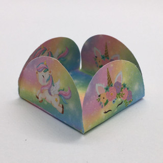 FORMINHAS UNICORNIO ARCO IRIS PARA CONFEITARIA DOCES FESTA ANIVERSÁRIO UNICÓRNIO CORES LISAS CANDYZINHA - BASE 3x3 cm