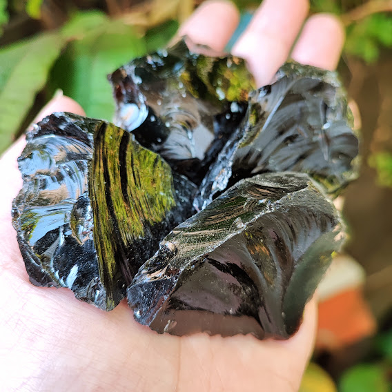 Obsidiana Negra Pedra Protetora Contra Negatividade Pedra Natural Lava Vitrificada Vidro Bruta