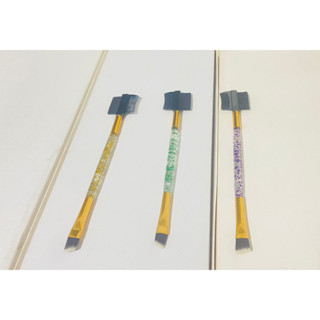 Pincel Duplo- Chanfrado e de Pentar Sobrancelhas - Cabo Glitter Color - Para Pentear sua Sobrancelha Macrilian