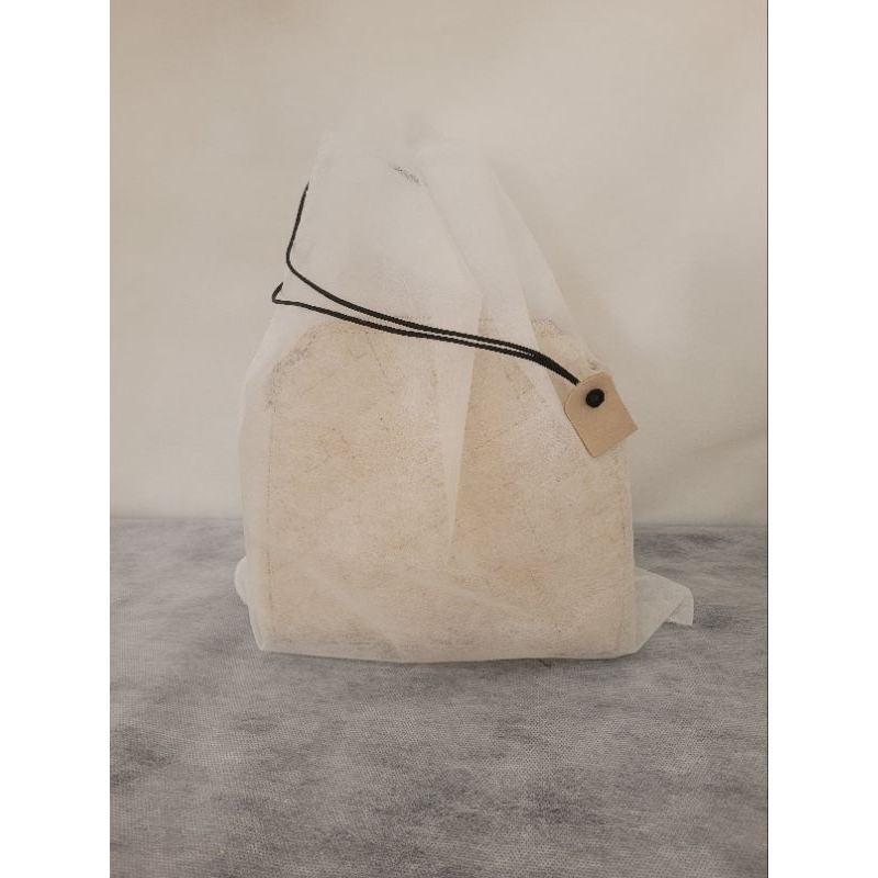 saquinhos de TNT 50x40 para guardar bonecas,ursos com 20 unidades. em Oferta na Shopee