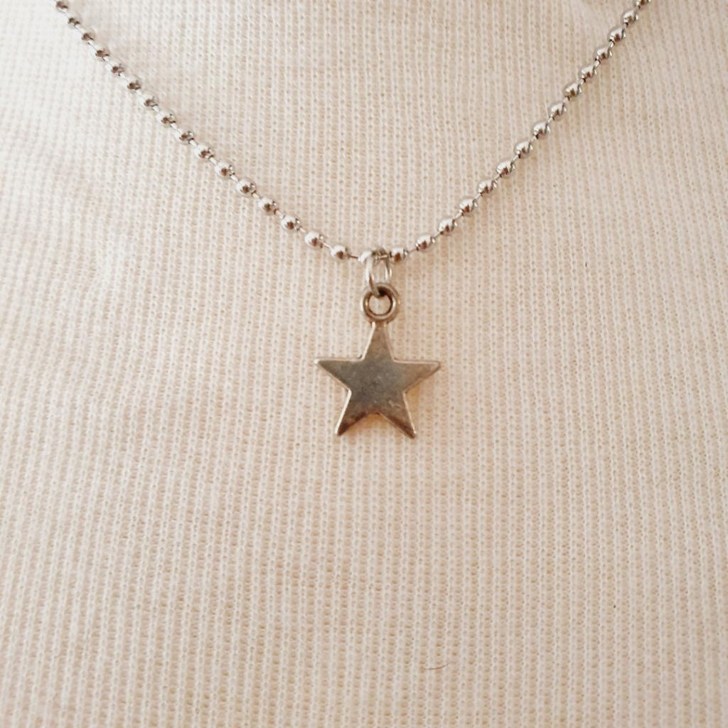 Colar prata com pingente estrela - Bijuteria