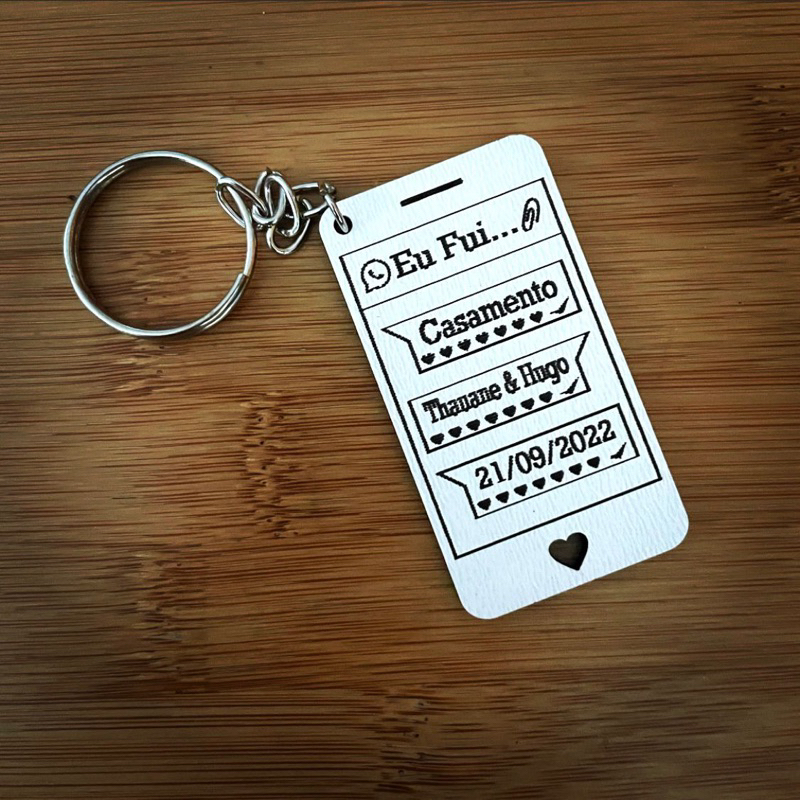 Chaveiro MDF Personalizado Iphone para Lembrancinha de Casamento em MDF - Lembrancinha e Brinde