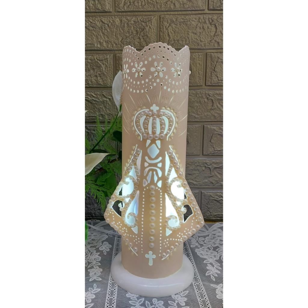 Luminária  Nossa Senhora Aparecida  Perolada Abajur Artesanal em PVC  37 CM Bivolt