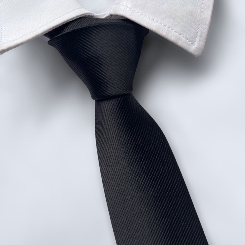 Gravata Preta Slim e Semi Slim