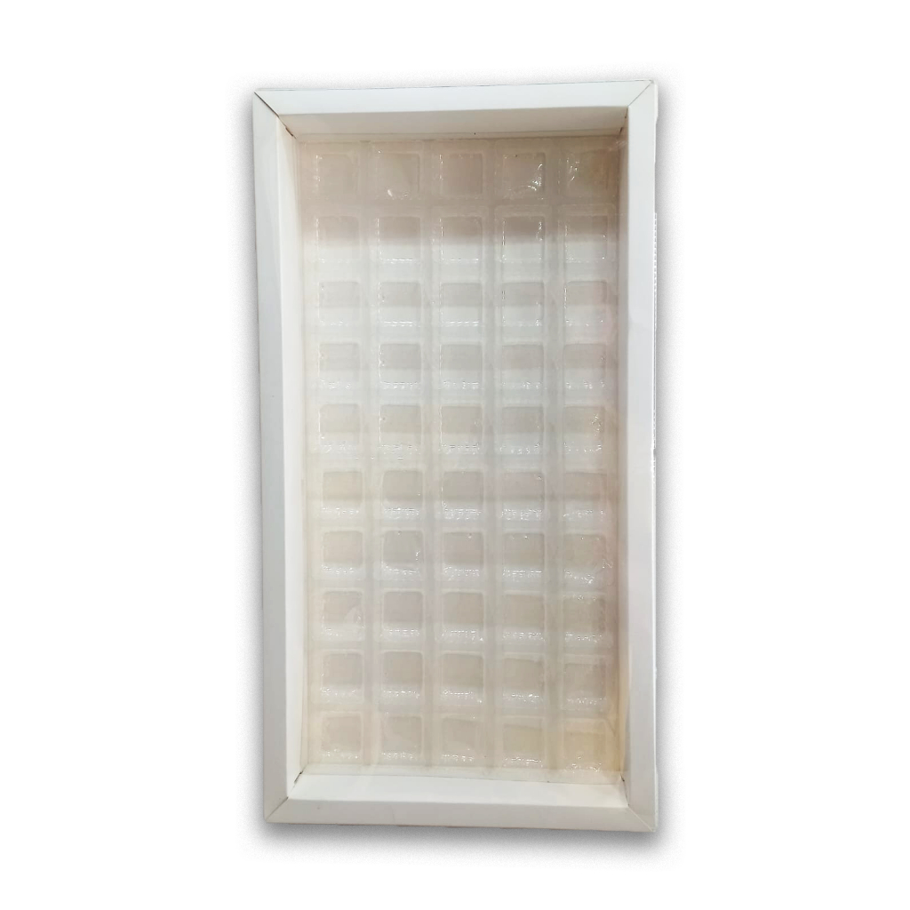 Kit Caixa para 50 Brigadeiros com Berço, 50 Doces, Embala Cristal