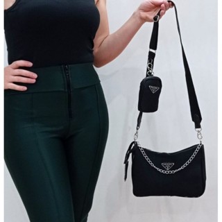 bolsa feminina Prada luxo com  alça transversal com bolso incluso