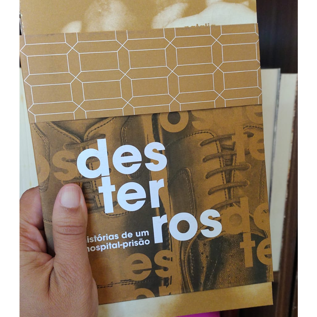 Desterros historias de um hospital prisão livros de capa comum autora natalia Timerman