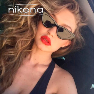 Óculos De Sol Modelo Gatinho Vintage ou Cordão de Segurança para Pendurar Leitura (Vintage Anos 90 Moda Blogueirinha Feminino Hype Pinup Hepburn Charmoso Estiloso Óculos Gatinho Oculos Gatinho Oculos Cateye)