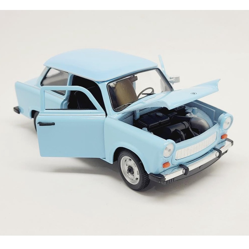 Miniatura Carro Antigo Trabant 601 Escala 1/24 Metal Coleção