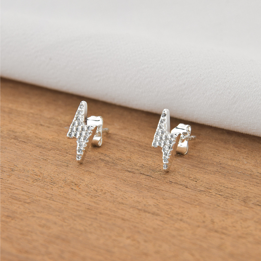 Brinco Raio Prata: Onde Comprar | BuscaProdutos