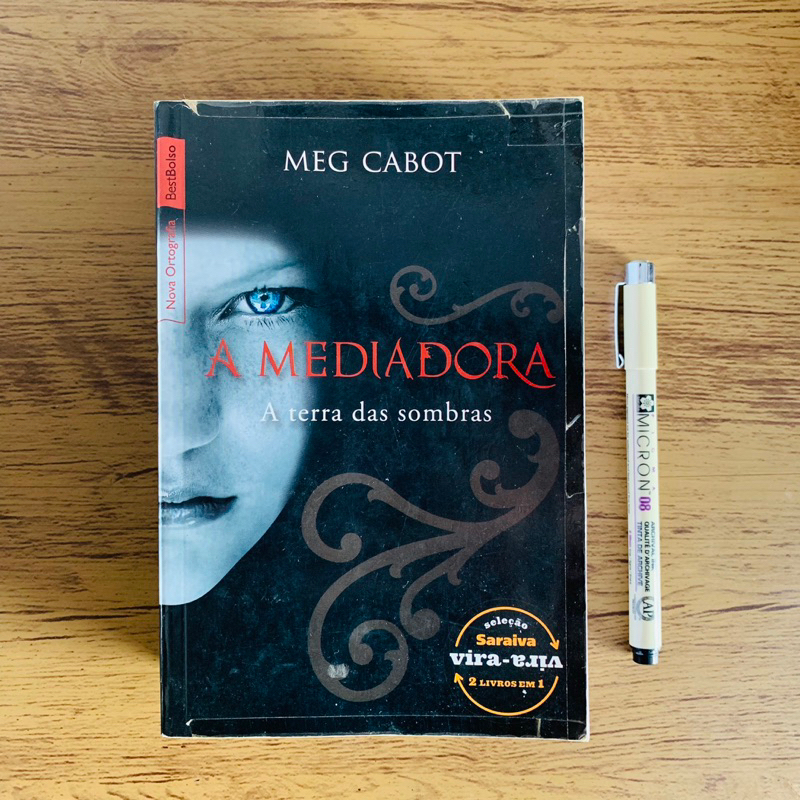 (RARO) BOX MEG CABOT A mediadora c/ 3 livros!!