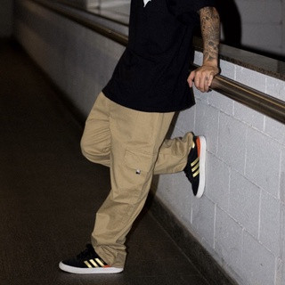 Calça Cargo Skate Caqui Streetwear Retro