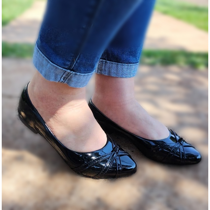 Sapatilha Feminina Casual Sapato Bico Fino Verniz Sola Macia Nó Moda Versatíl Sola Macia Confortável