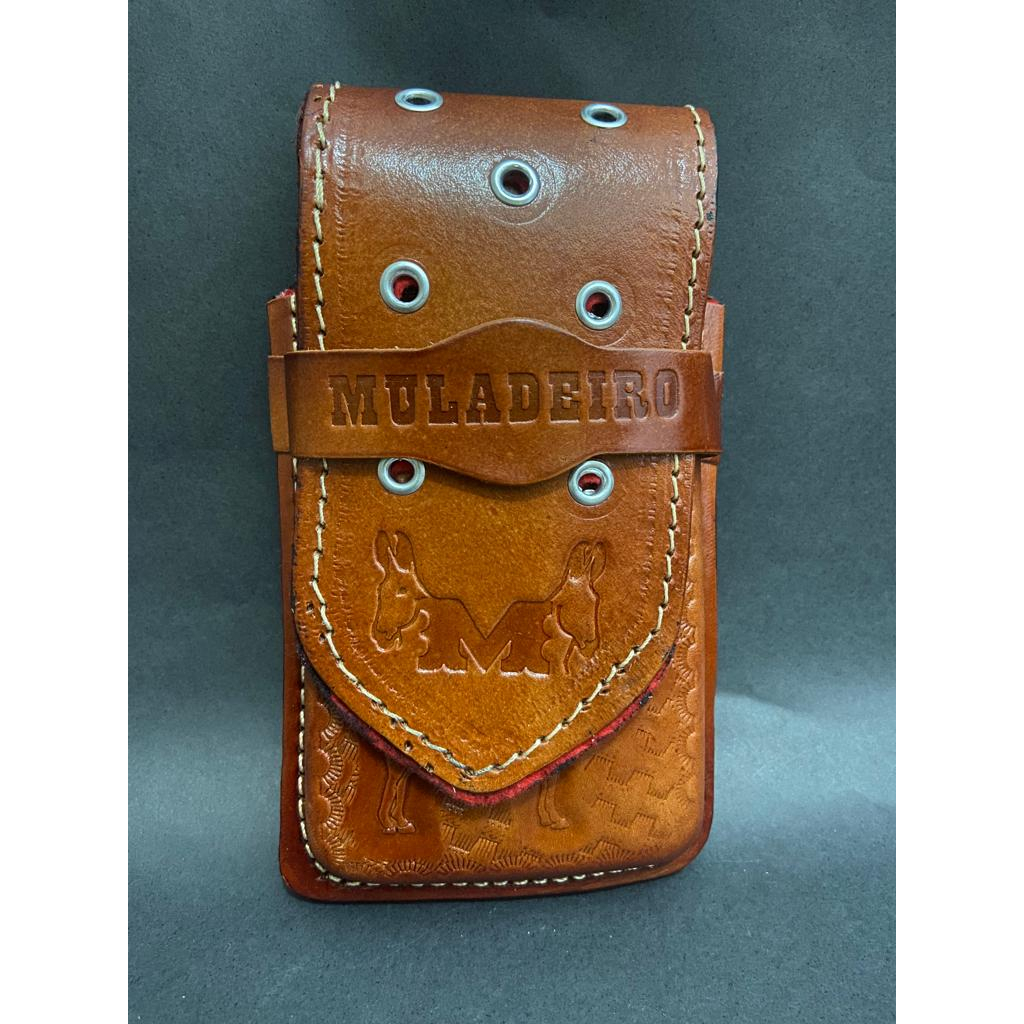 Bainha Country  para Celular Muladeira Com ilhós em couro legitimo