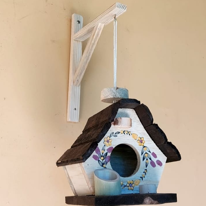 Kit Suporte e Casinha de Passarinho Crua Com Telhado e Base Preta  - Decoração - Jardim - Casa em Oferta na Shopee