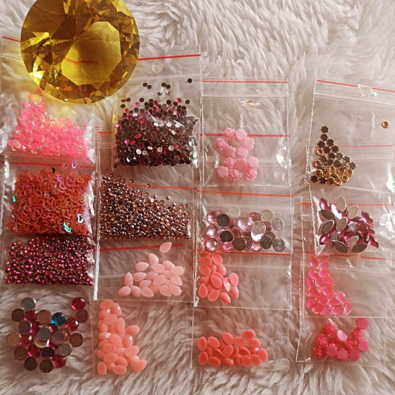 16 pacotes pedrarias rosa, mini combo (pedrarias para adesivos e joias de unhas)
