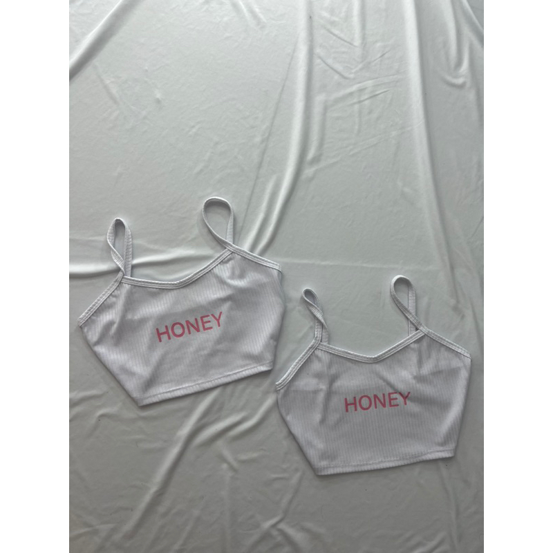 Cropped canelado Honey branco estilo moda gringa
