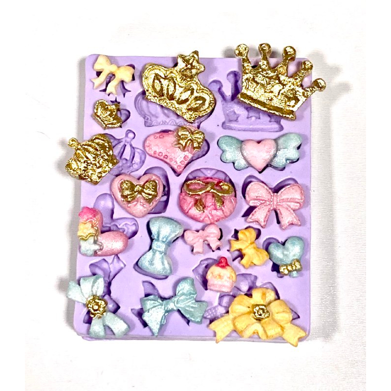 MOLDE DE SILICONE LAÇOS COROAS PARA DECORAR F32 em Oferta na Shopee