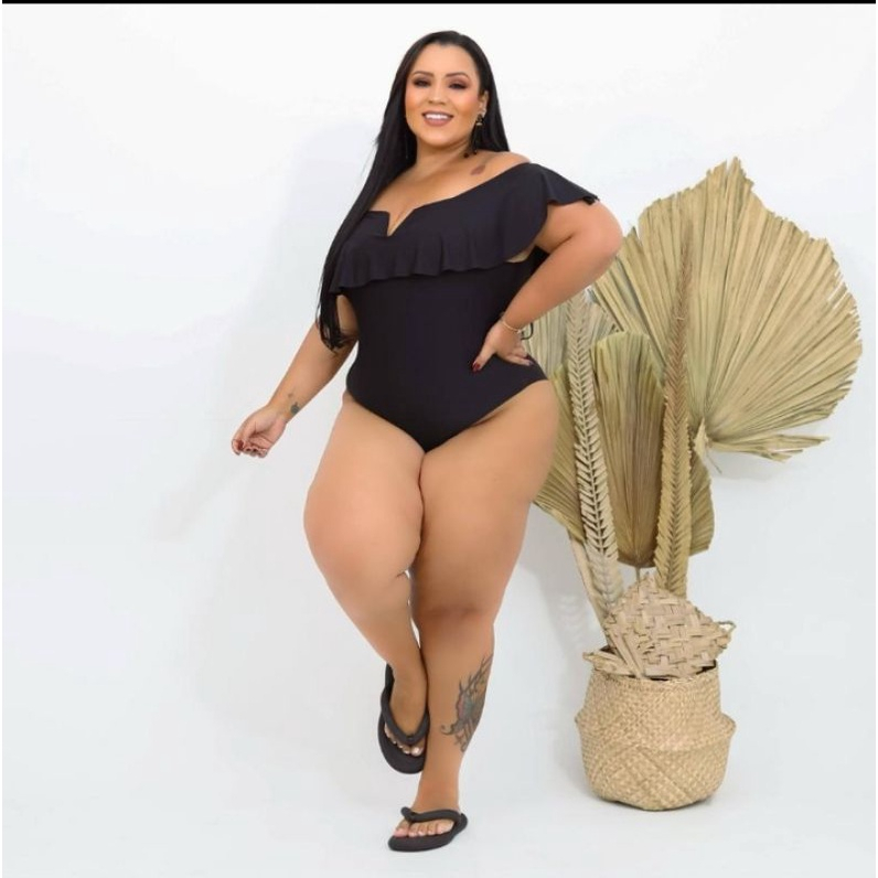 Body Plus Size Bore Ciganinha Ombro a Ombro Babado Decote Blusa Feminina Plus Size Maio